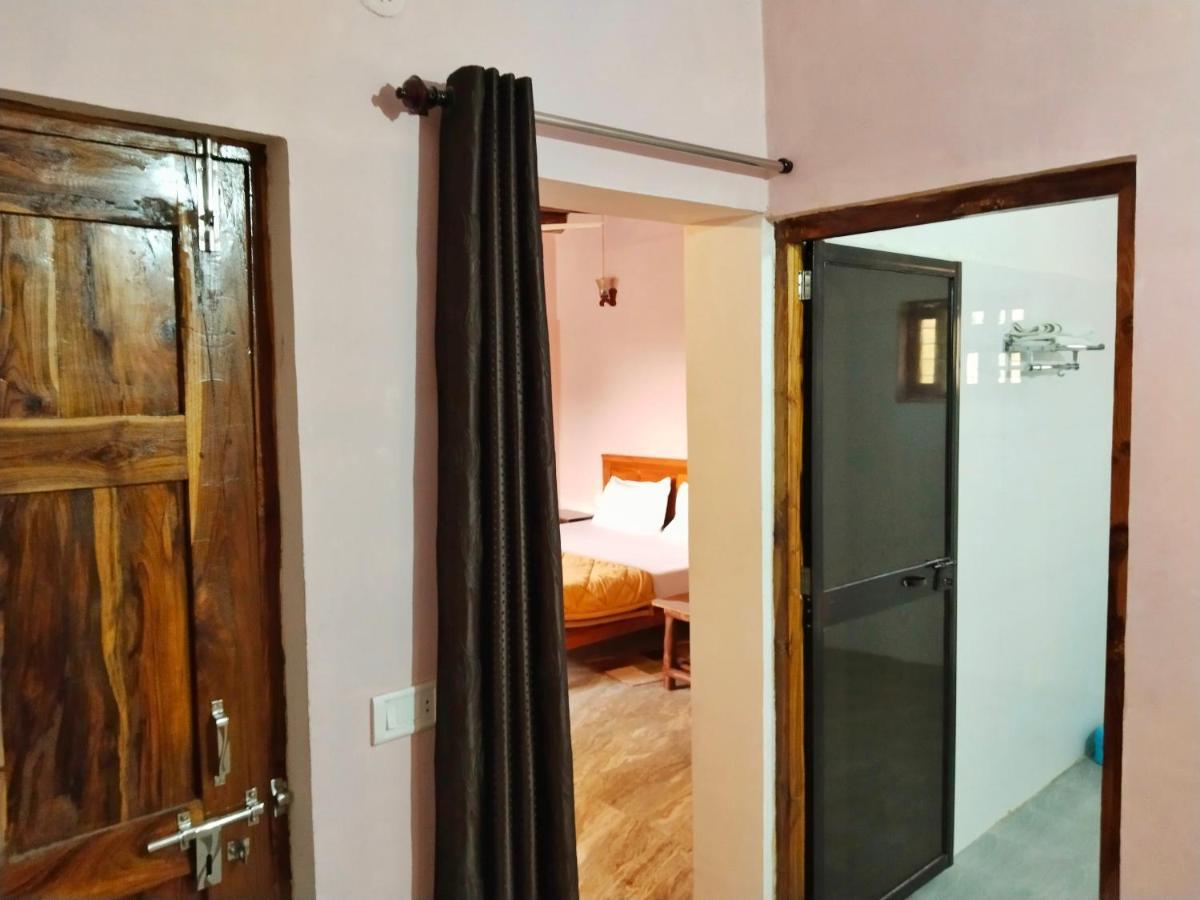 Sadhna Sadan Homestay Panna Madla Екстериор снимка